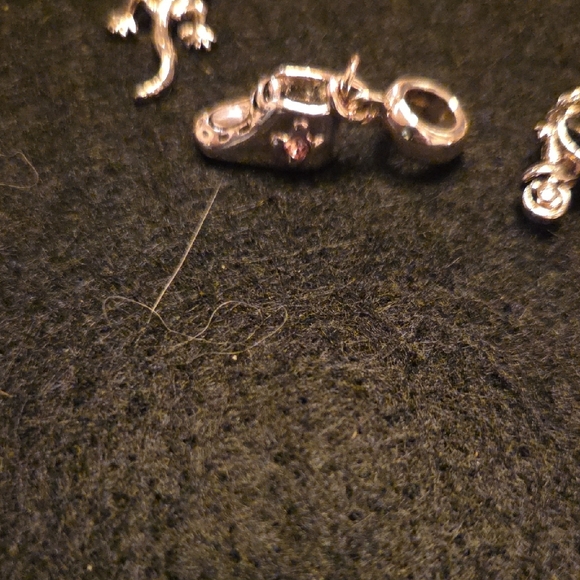 Silver Charm Set - Picture 2 of 6